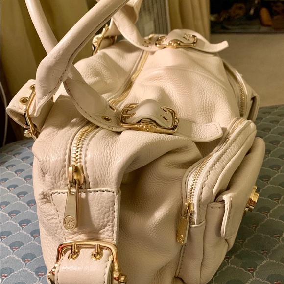 Michael Kors, cream leather satchel & dustbag - Picture 4 of 7